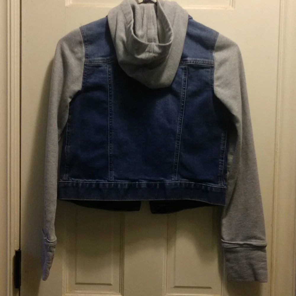 Denim jacket - Picture 3 of 3